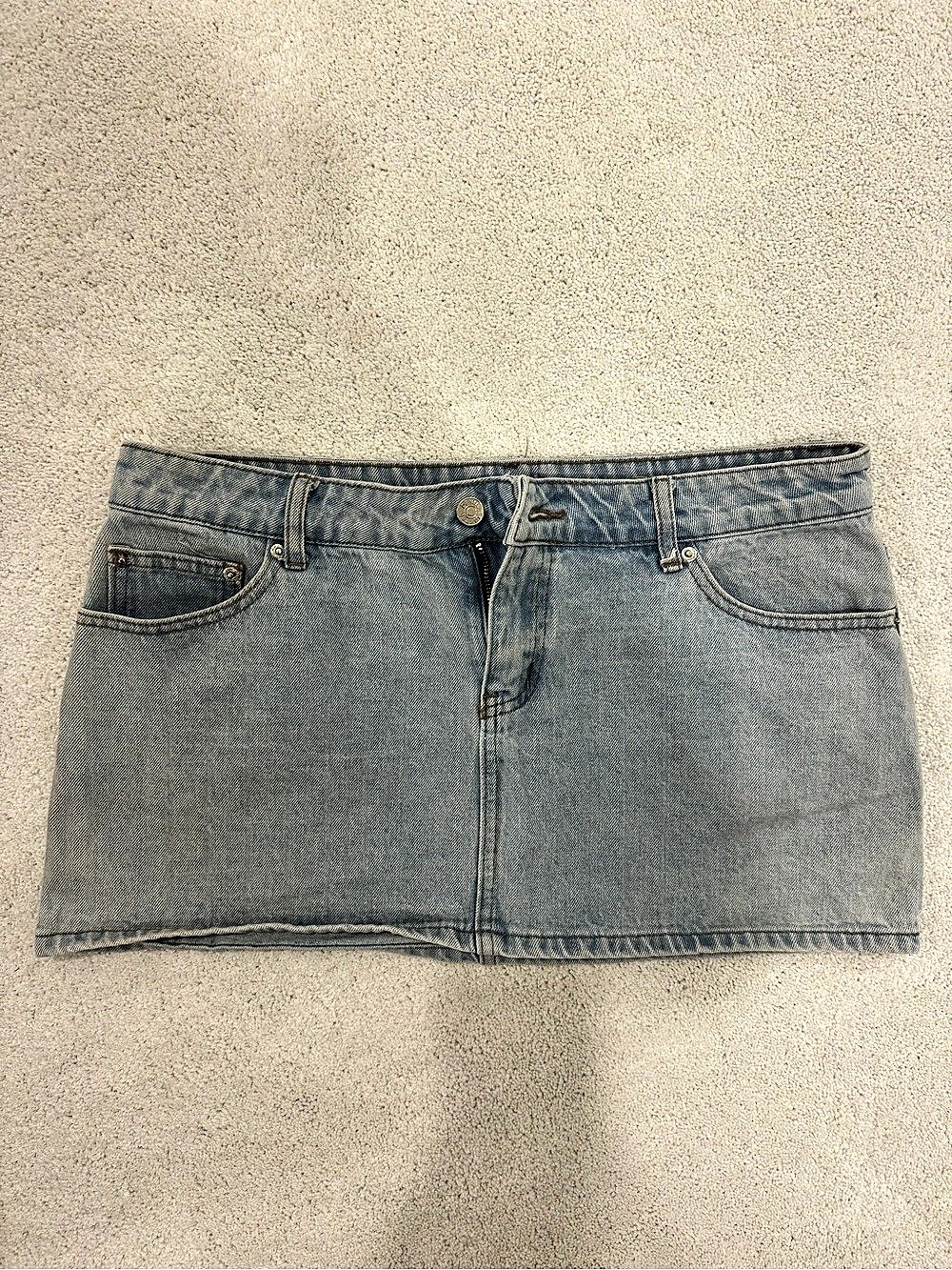 edikted Denim Mini Skirt in Blue size Large